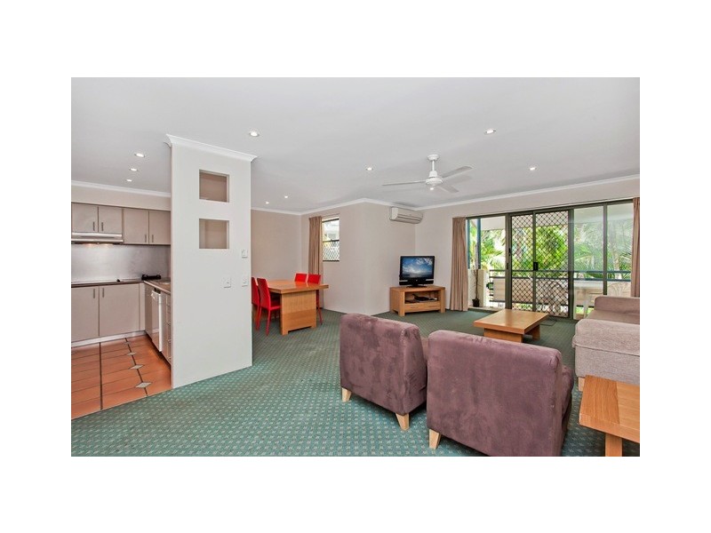 94 ‘Diamond Beach Resort’ 10 Alexandra Avenue, Broadbeach QLD 4218