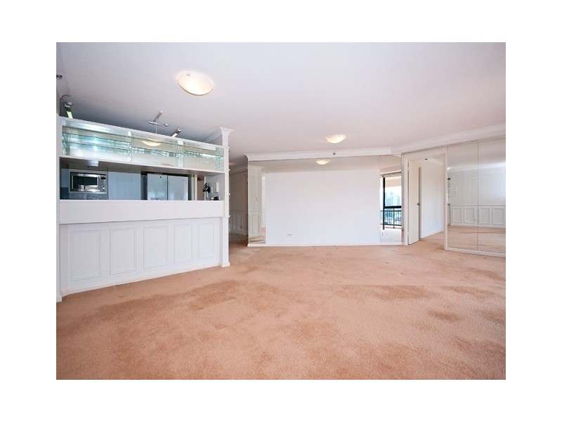 112 ‘Victoria Square’ 15 Victoria Avenue, Broadbeach QLD 4218