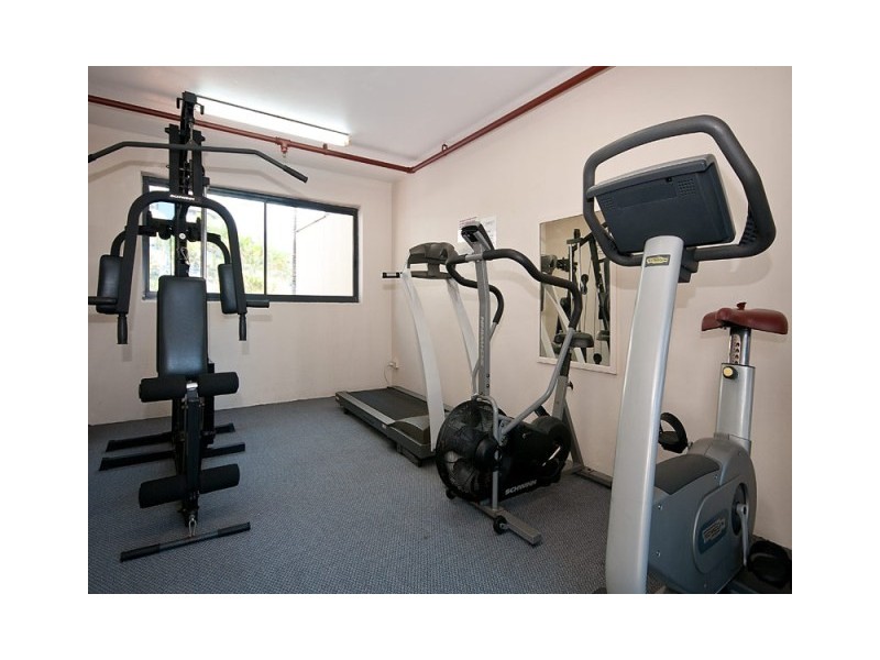 112 ‘Victoria Square’ 15 Victoria Avenue, Broadbeach QLD 4218