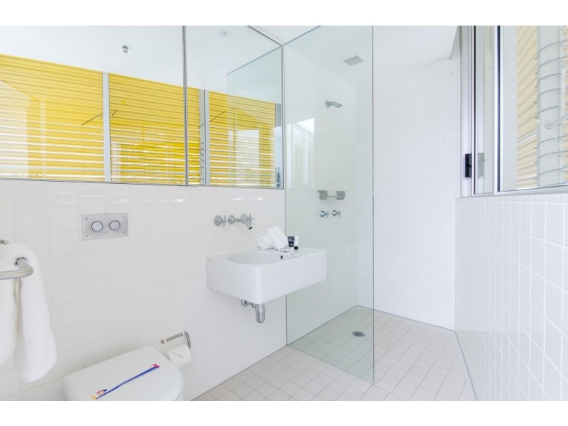 1306 ‘Air on Broadbeach’ 159 Old Burleigh Road, Broadbeach QLD 4218