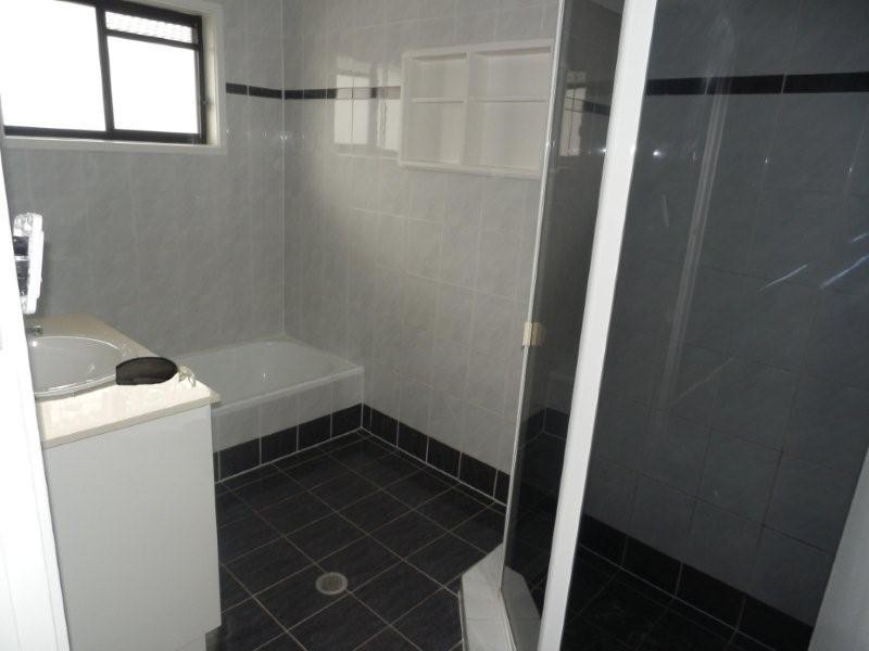 31 Allawah St, Bundall QLD 4217
