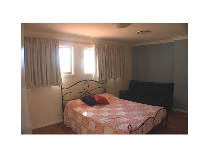 9 Antigua Way, Clear Island Waters QLD 4226