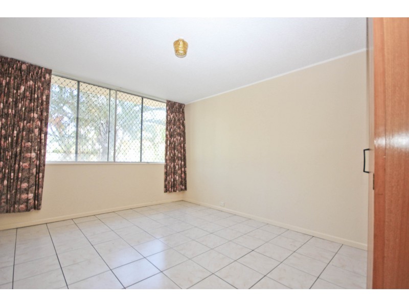 1/3 Old Burleigh Road, Surfers Paradise QLD 4217
