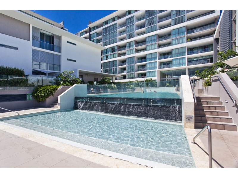 2216 ‘Freshwater Point’ 33 T.E. Peters Drive, Broadbeach Waters QLD 4218
