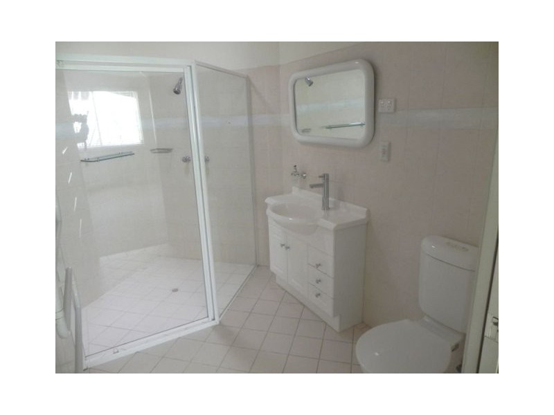 652 Tallebudgera Creek Rd, Tallebudgera Valley QLD 4228