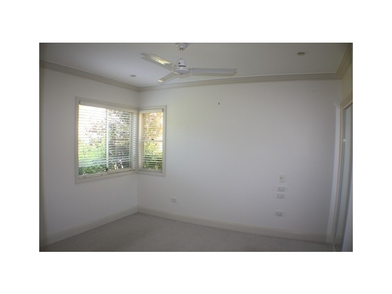 652 Tallebudgera Creek Rd, Tallebudgera Valley QLD 4228