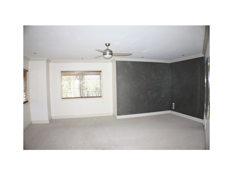 652 Tallebudgera Creek Rd, Tallebudgera Valley QLD 4228