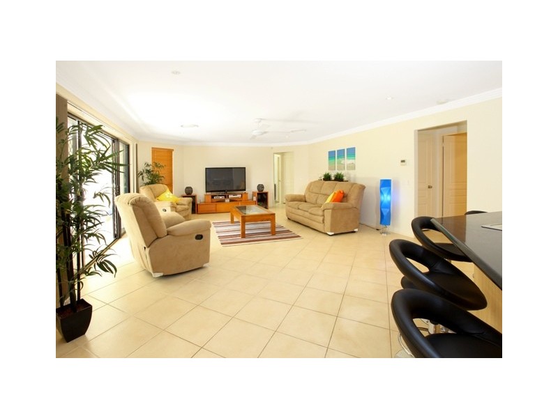 6 Wyllie Court, Reedy Creek QLD 4227