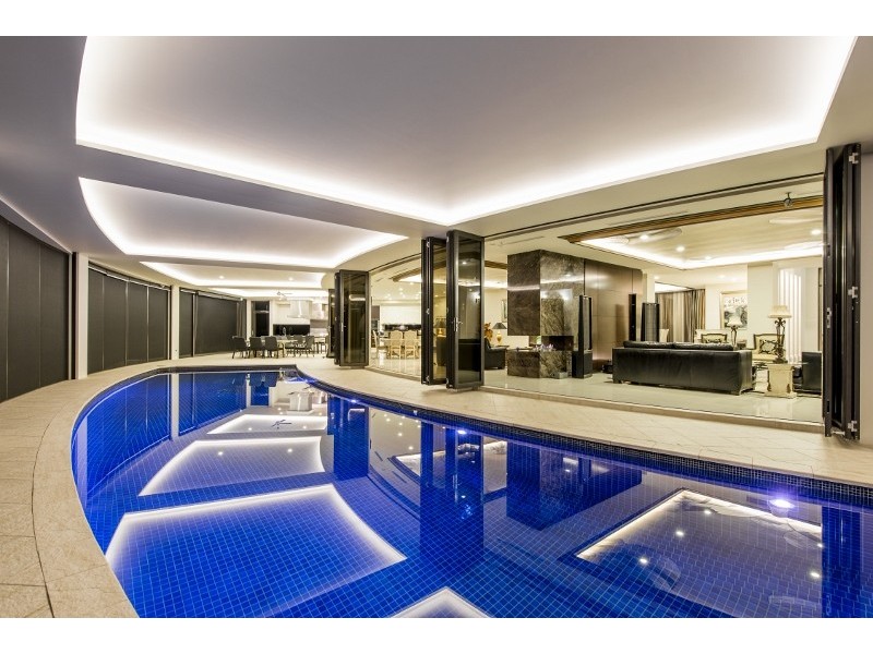 7313 Bayside Close, Sanctuary Cove QLD 4212