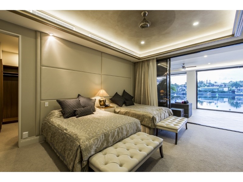 7313 Bayside Close, Sanctuary Cove QLD 4212