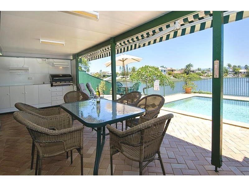 36 Claymore Crescent, Sorrento QLD 4217