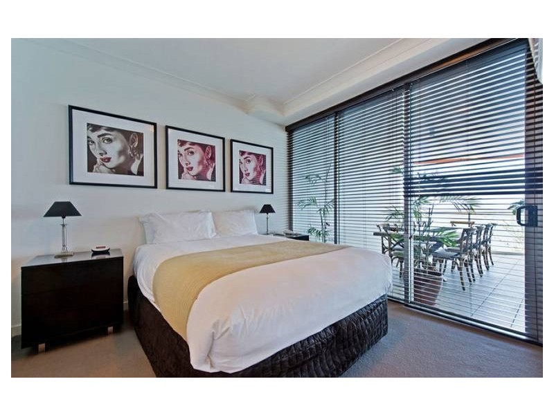 716 ‘Silvershore’ 430 Marine Parade, Biggera Waters QLD 4216