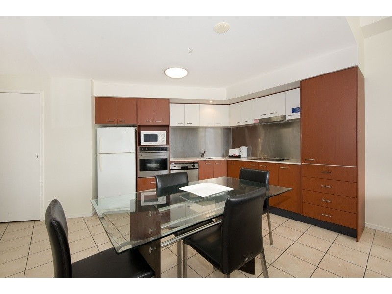 1052/23 Ferny Avenue, Surfers Paradise QLD 4217