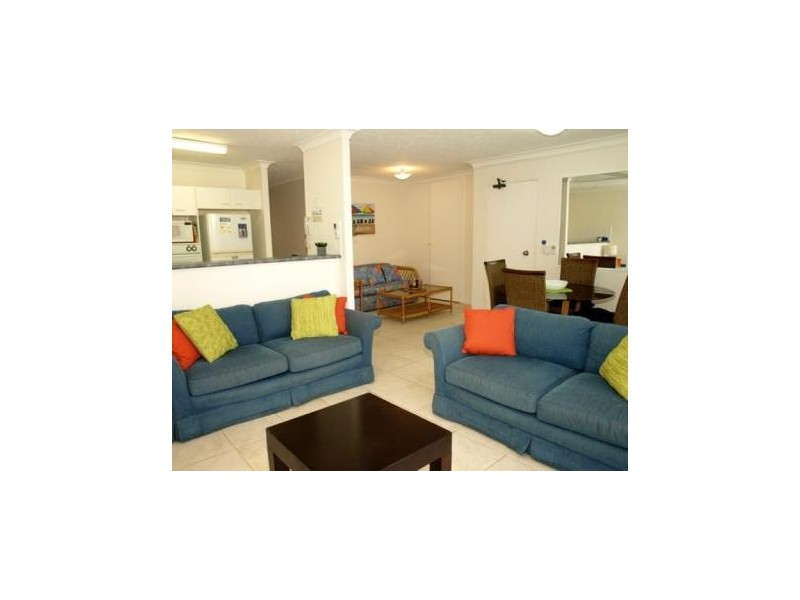 8/117 Old Burleigh Road, Broadbeach QLD 4218