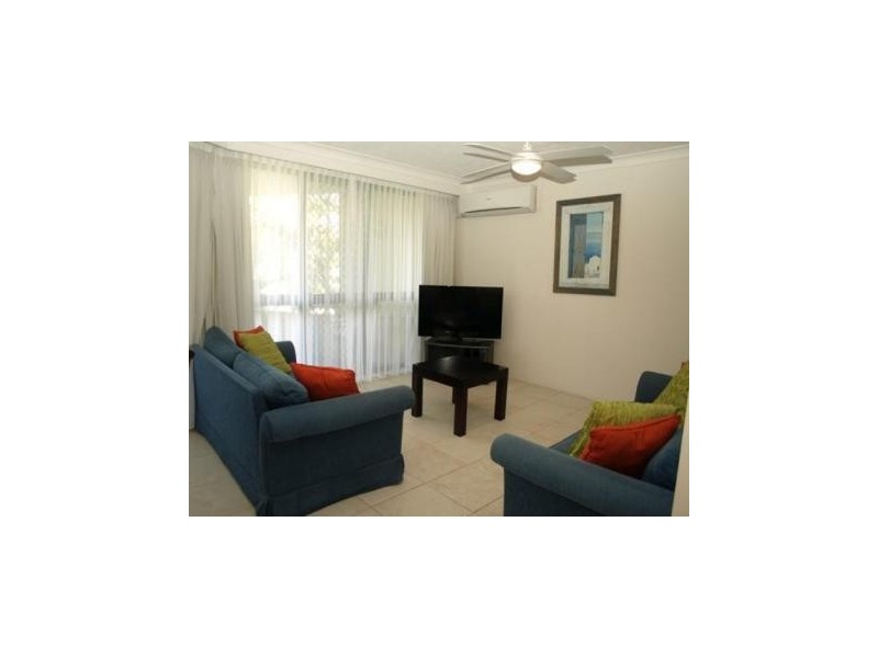 8/117 Old Burleigh Road, Broadbeach QLD 4218