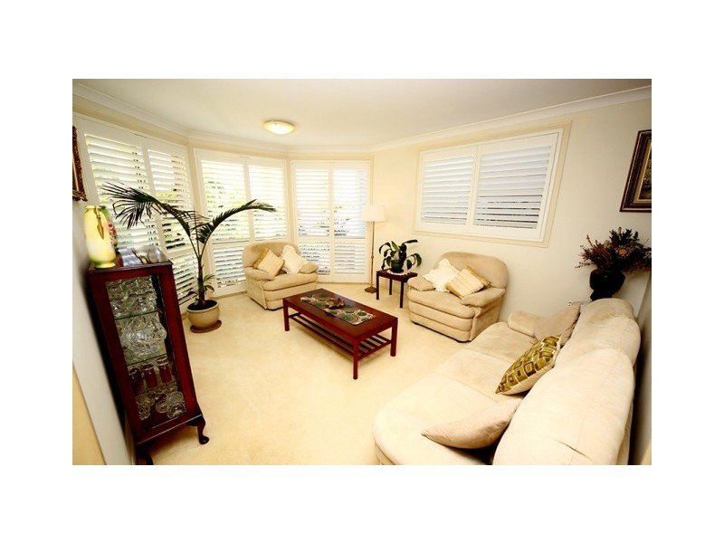 13 Ardrossan Place, Highland Park QLD 4211