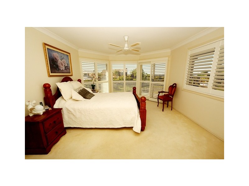 13 Ardrossan Place, Highland Park QLD 4211