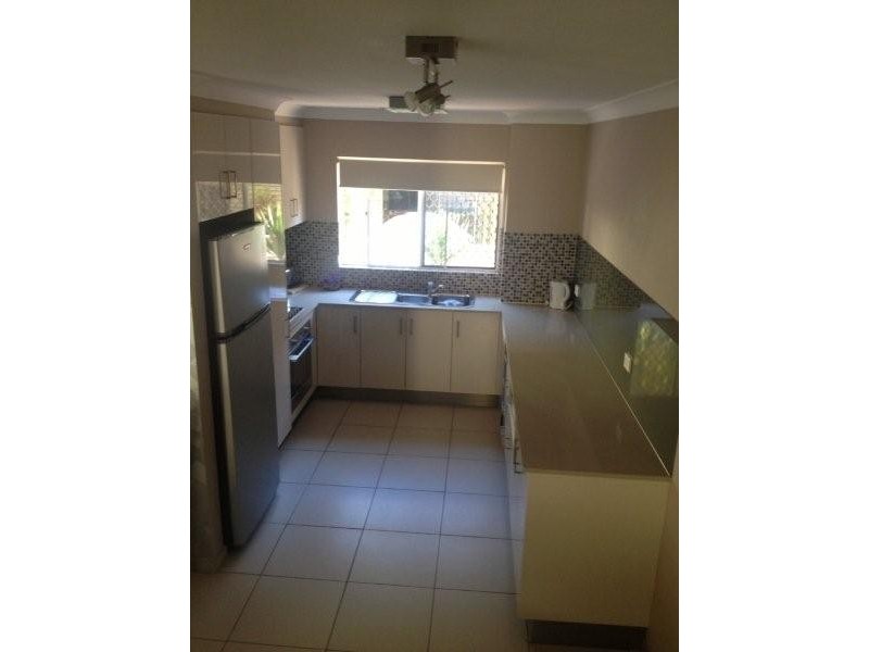 2/37 Peninsular Drive, Surfers Paradise QLD 4217