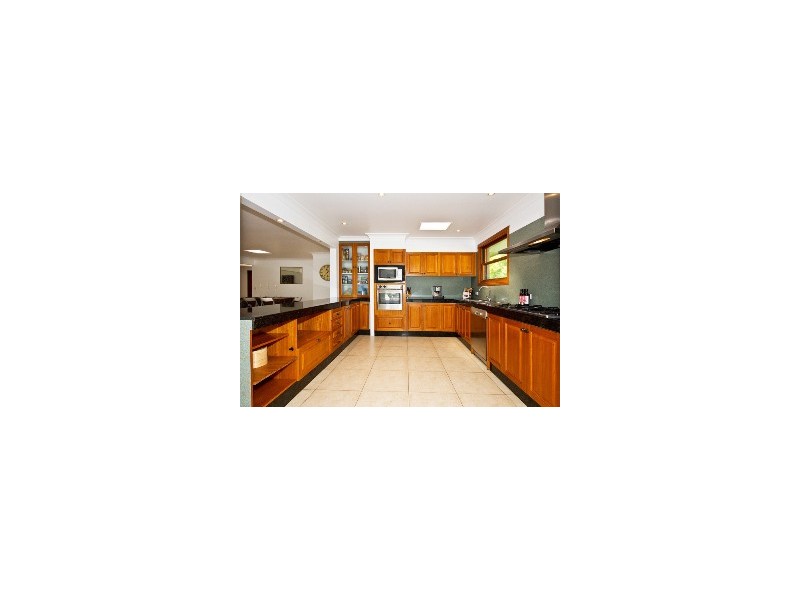 12 Gibraltar Drive, Isle Of Capri QLD 4217