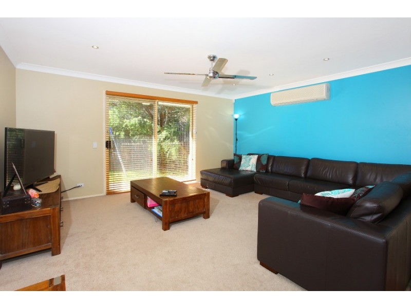 12 Griffon Street, Merrimac QLD 4226