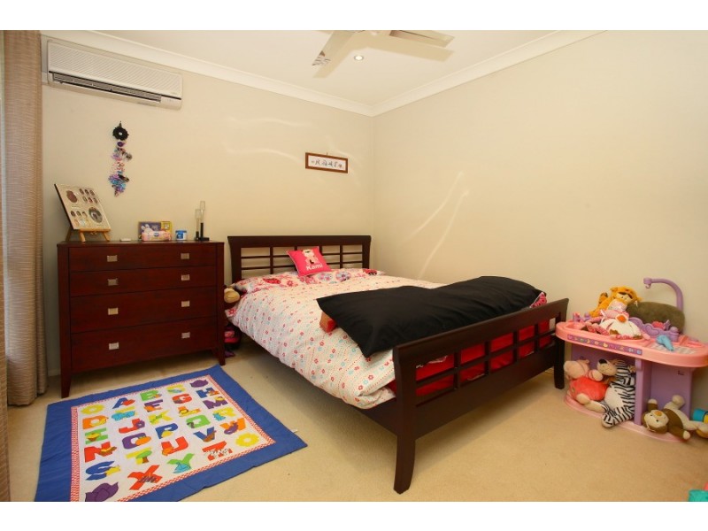 12 Griffon Street, Merrimac QLD 4226