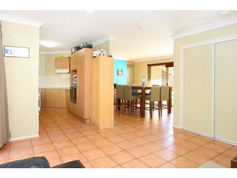 12 Griffon Street, Merrimac QLD 4226