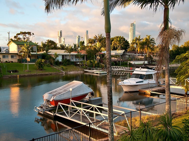 51 Rapallo Avenue, Isle Of Capri QLD 4217