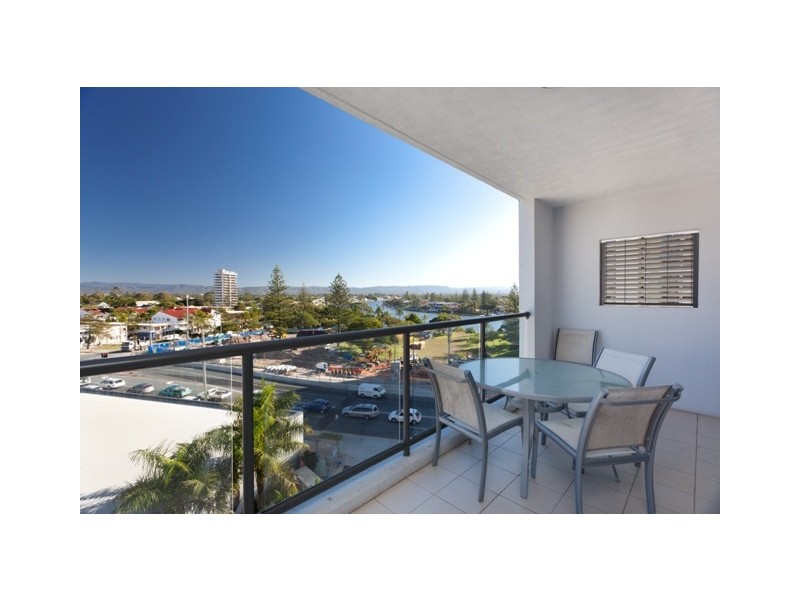 501/2865 ‘Ipanema’ Gold Coast Highway, Surfers Paradise QLD 4217