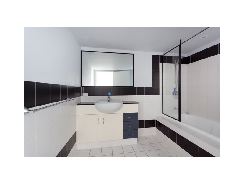 501/2865 ‘Ipanema’ Gold Coast Highway, Surfers Paradise QLD 4217