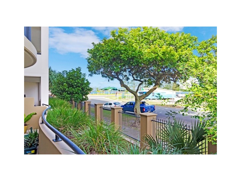 118 ‘Sand Castles’ 392 Marine Parade, Labrador QLD 4215