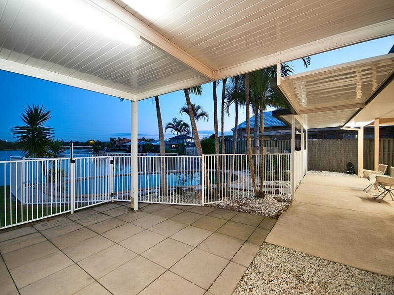 184 Port Jackson Boulevard, Clear Island Waters QLD 4226