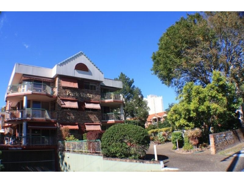 16/61 Bauer Street, Southport QLD 4215