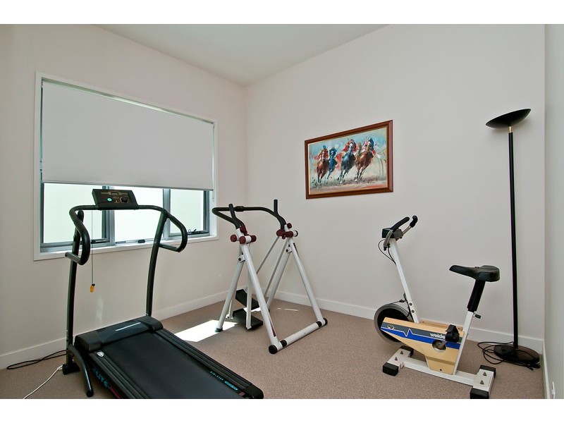 2025 The Boulevard, Benowa QLD 4217