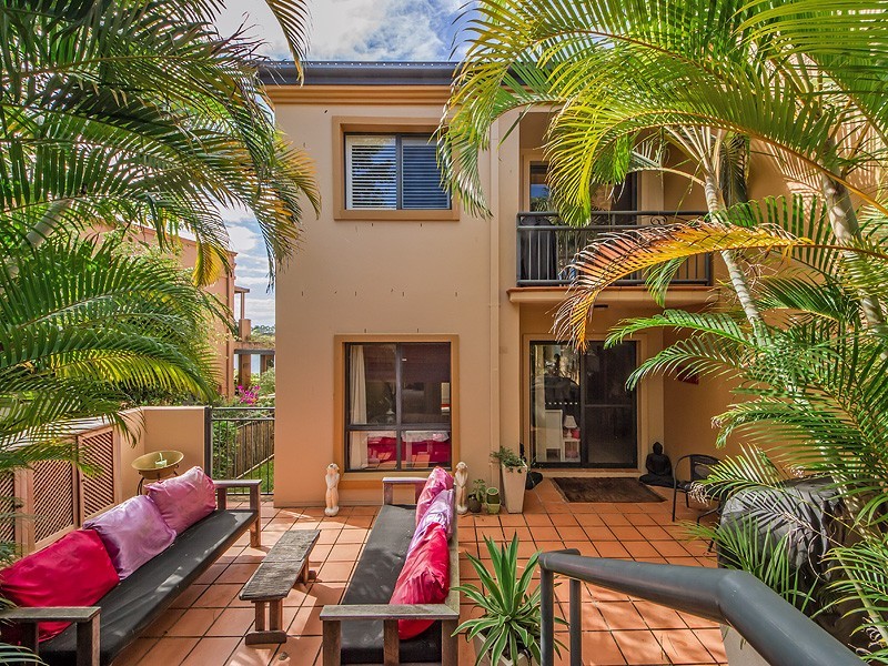 13 ‘Meadow Peak’ 85 Palm Meadows Drive, Carrara QLD 4211