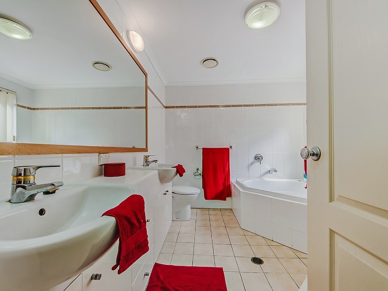 13 ‘Meadow Peak’ 85 Palm Meadows Drive, Carrara QLD 4211