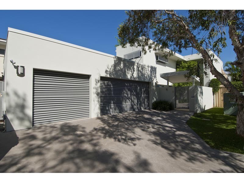 21 Freyburg Street, Sorrento QLD 4217