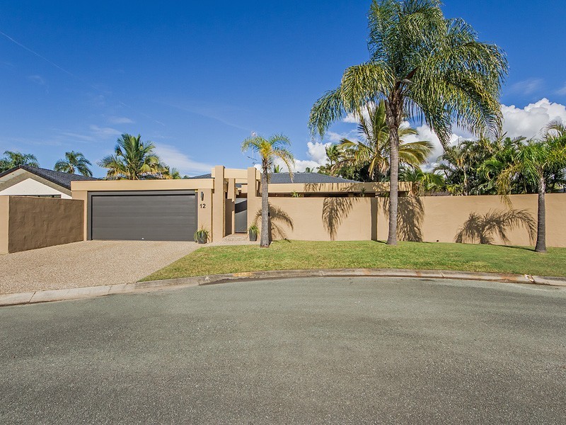 12 McCleary Street, Sorrento QLD 4217