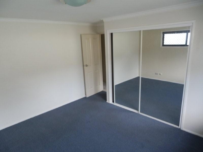 95 Cypress Drive, Broadbeach Waters QLD 4218