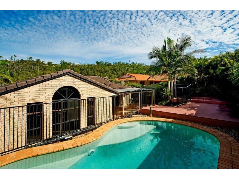 3 Equador Court, Pacific Pines QLD 4211
