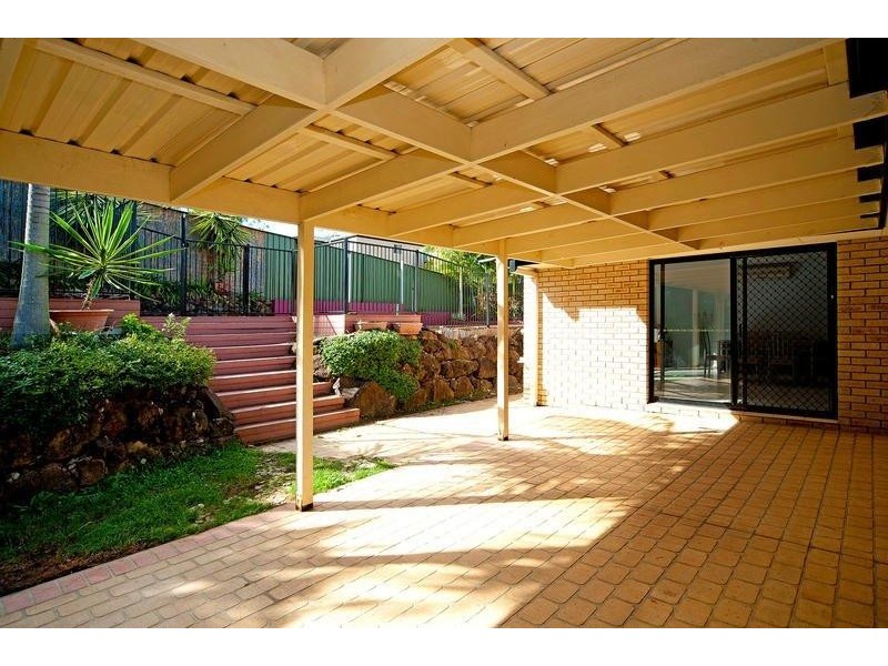 3 Equador Court, Pacific Pines QLD 4211