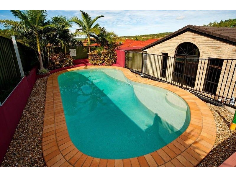 3 Equador Court, Pacific Pines QLD 4211