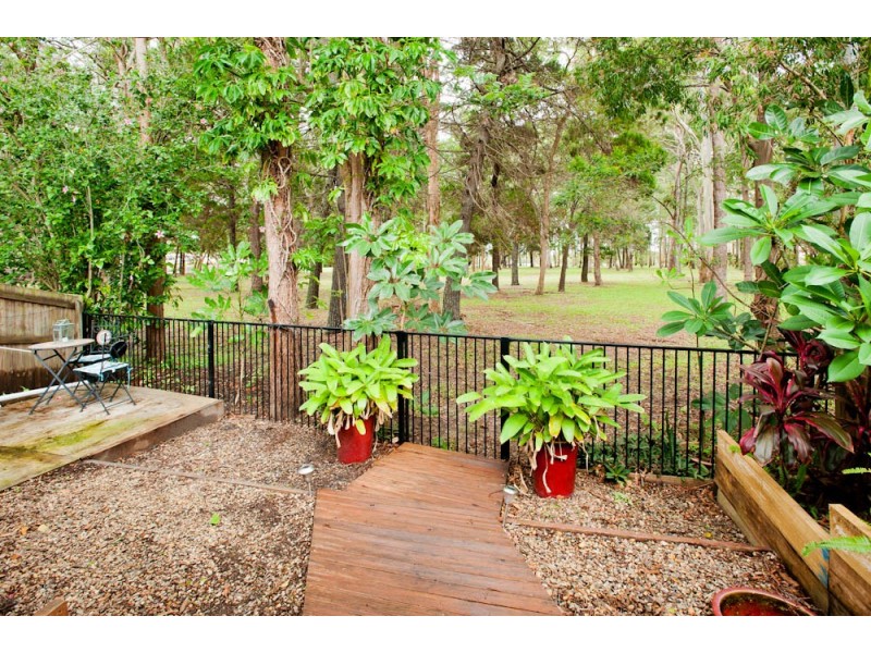 2/7 Woodgate Place, Paradise Point QLD 4216