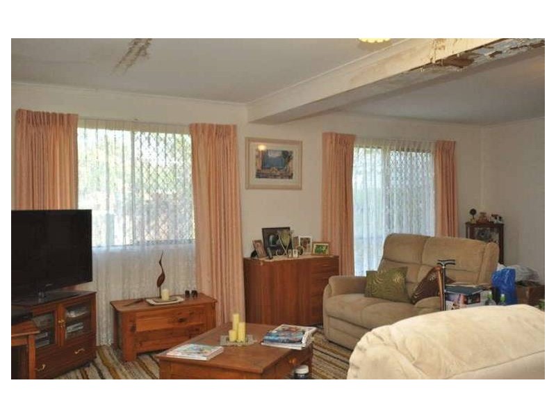 33 Alicia Street, Southport QLD 4215