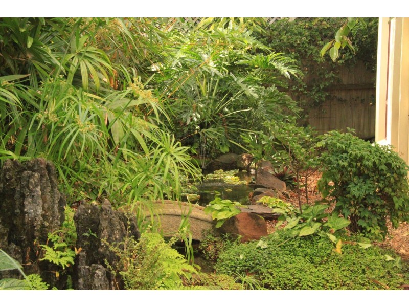 7 Fairway Avenue, Bundall QLD 4217