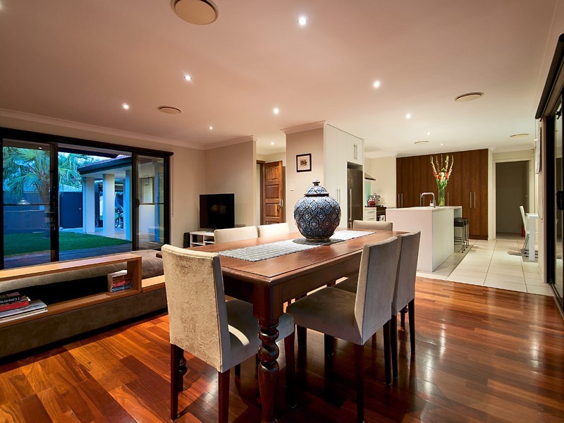 14 Mackay Close, Sorrento QLD 4217