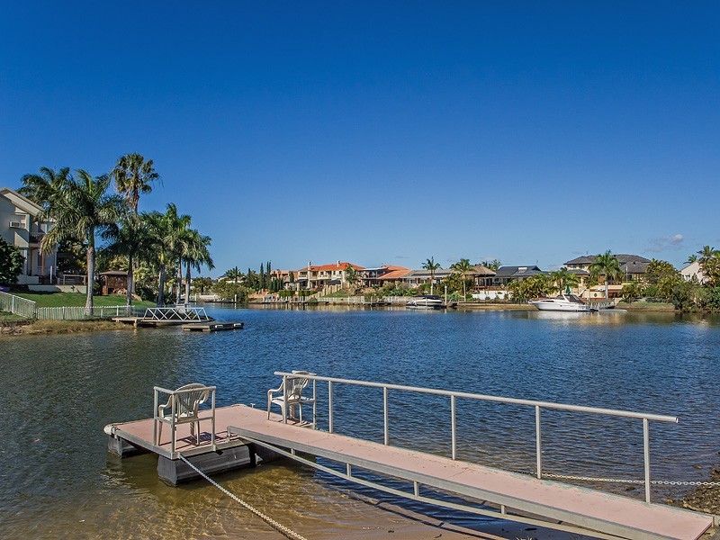 3 De Haviland Avenue, Benowa Waters QLD 4217