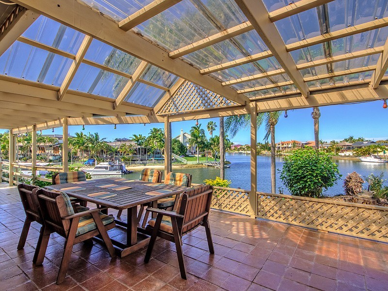 3 De Haviland Avenue, Benowa Waters QLD 4217