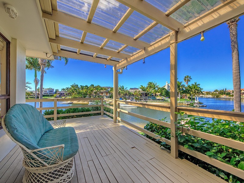 3 De Haviland Avenue, Benowa Waters QLD 4217