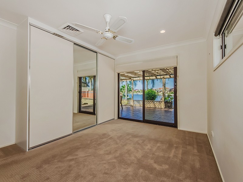 3 De Haviland Avenue, Benowa Waters QLD 4217