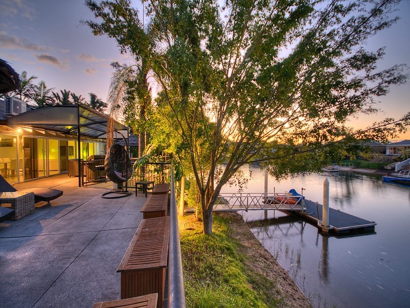 2 Platypus Avenue, Sorrento QLD 4217